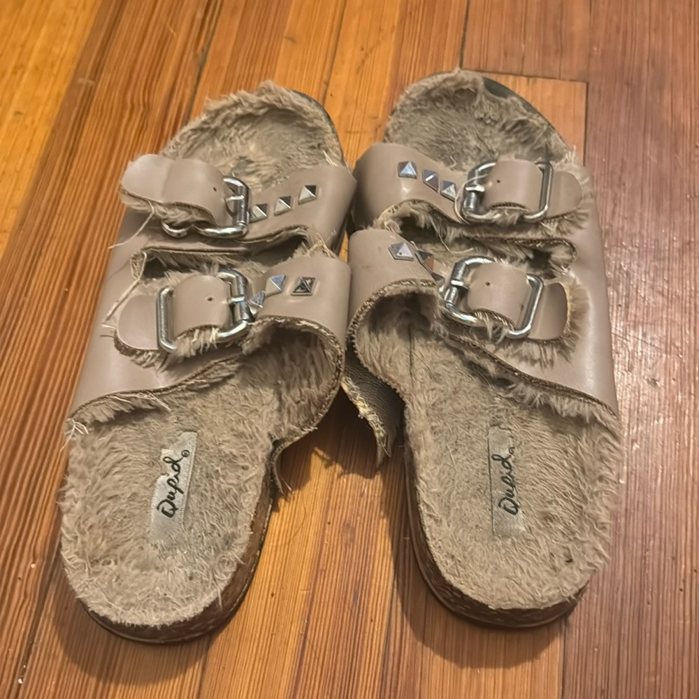 Qupid sandals